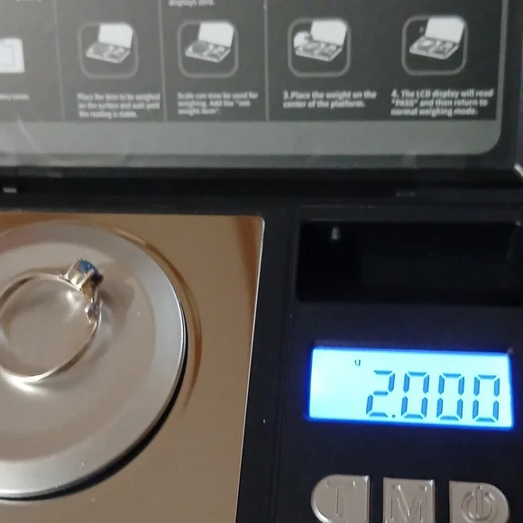 Silver 7 1/4 Opal Ring - Picture 4 of 6